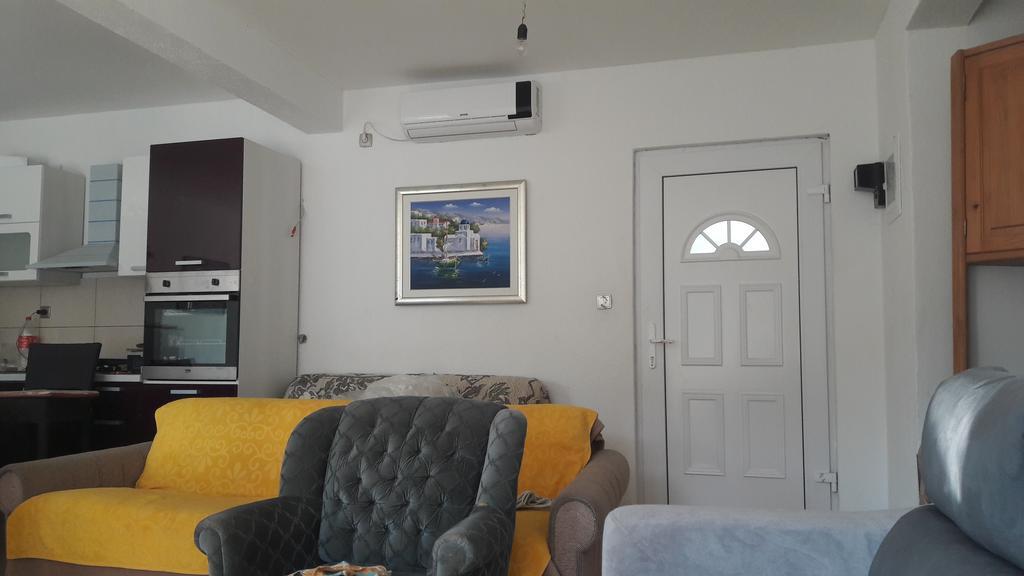 Apartments Nikola بوتشيتشا المظهر الخارجي الصورة