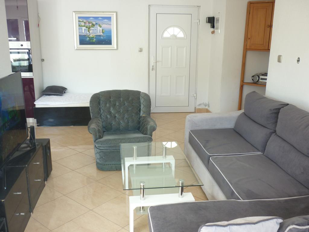 Apartments Nikola بوتشيتشا المظهر الخارجي الصورة